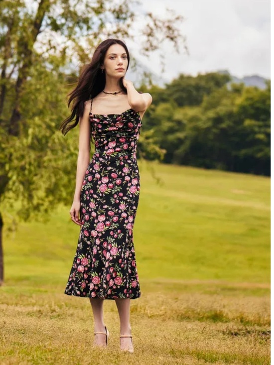 Fabrique Dresses & Skirts - New Fabrique Martina Rosie Black Dress in Mulberry Silk Blend